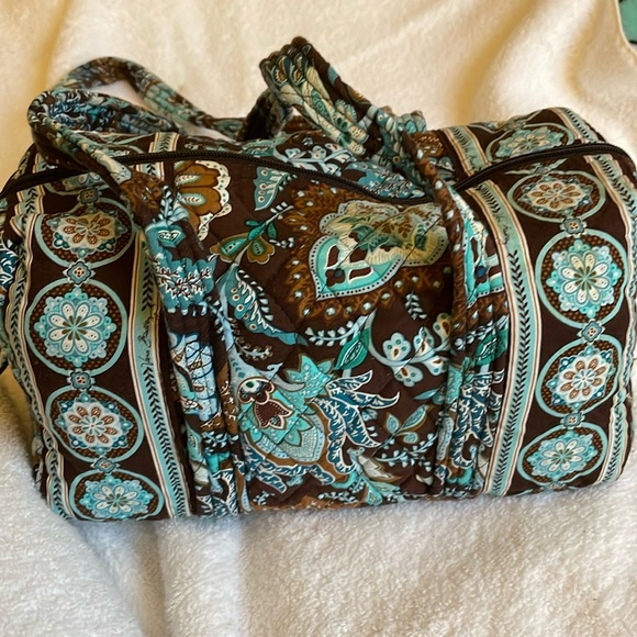 Vera Bradley Handbag - Picture 4 of 16